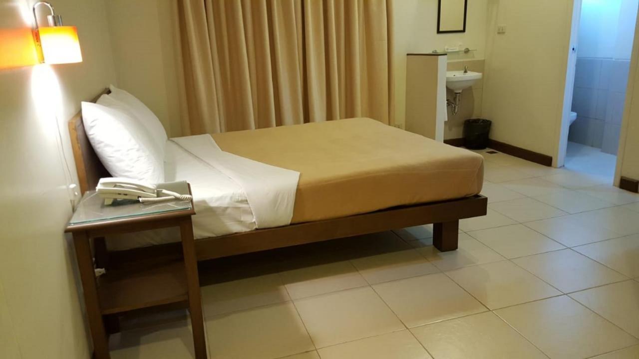 Hotel Governor Forbes